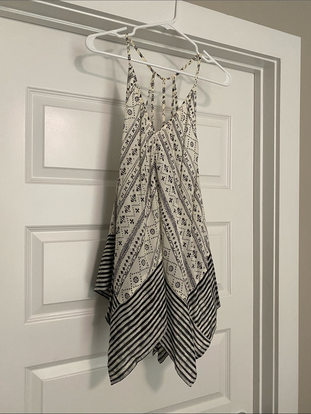 Sun & Shadow Ivory and Black Asymmetrical Handkerchief Dress
